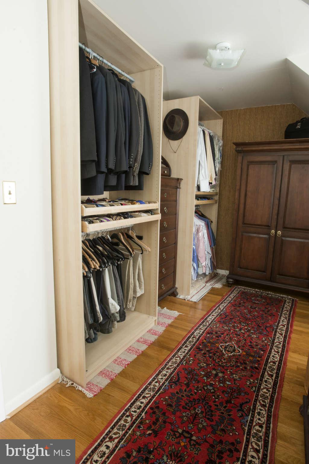 106 St Martins Road Baltimore, MD 21218 - Photo 14 of 25 master closet