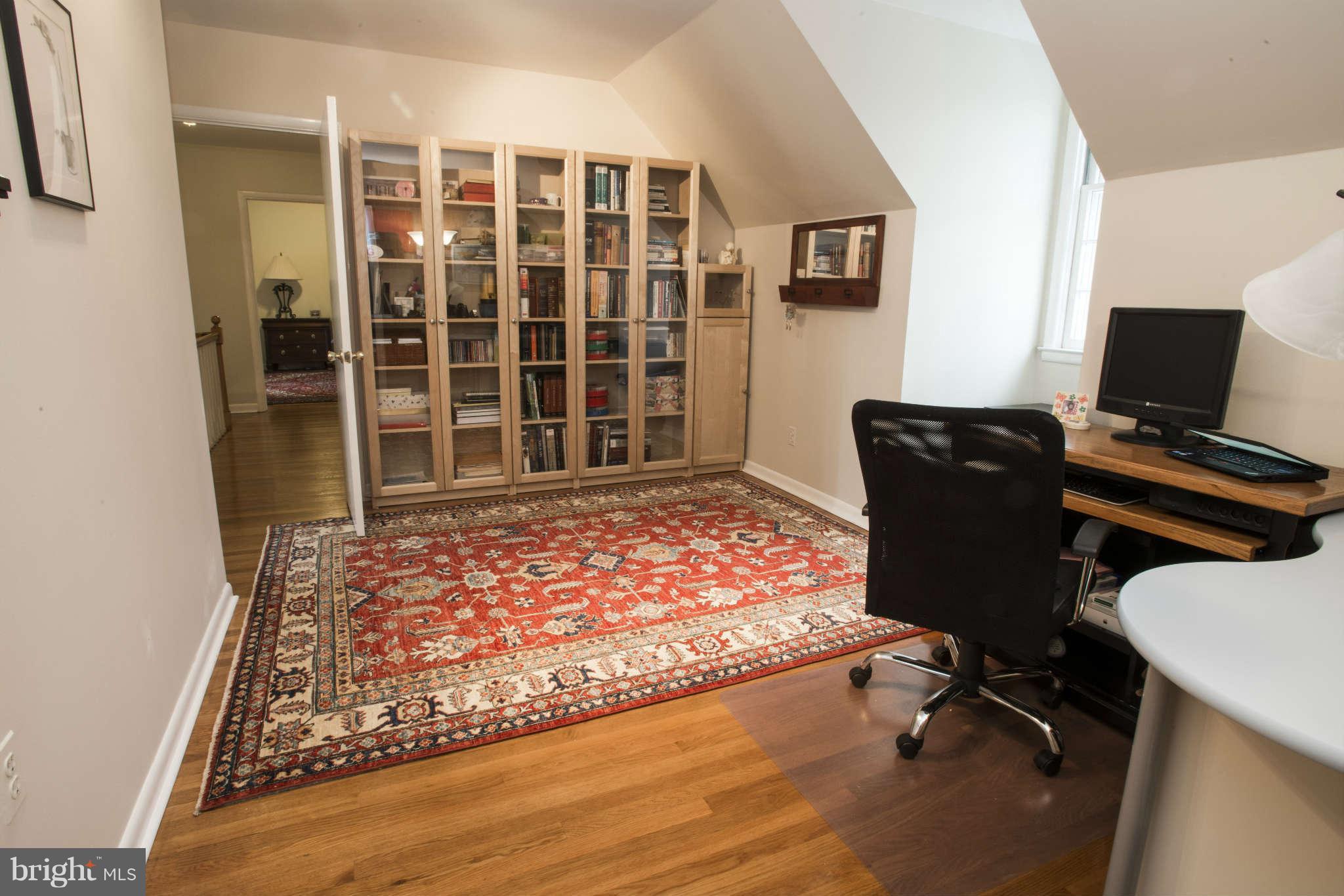 106 St Martins Road Baltimore, MD 21218 - Photo 19 of 25 2nd floor office