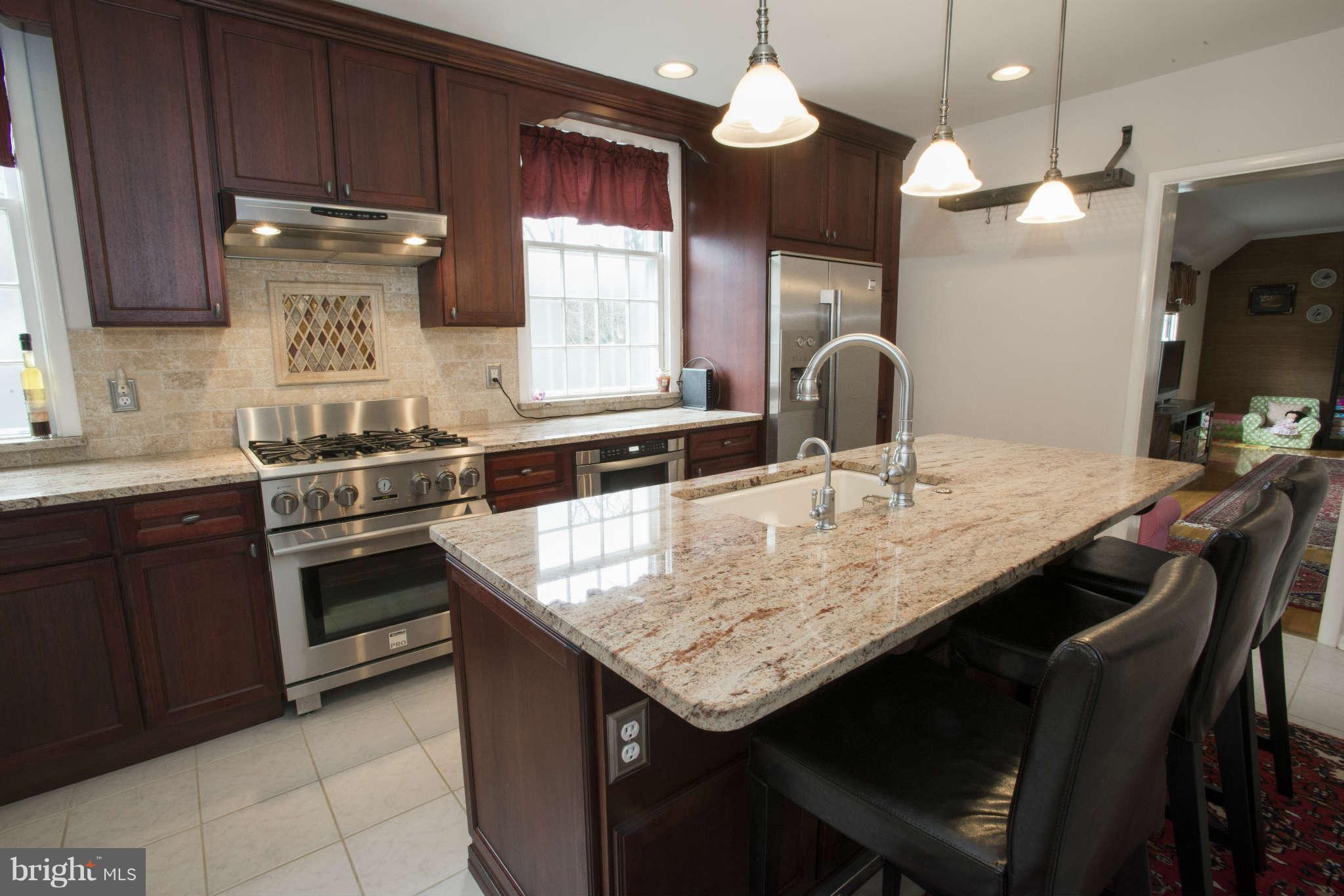 106 St Martins Road Baltimore, MD 21218 - Photo 10 of 25 Kitchen 3