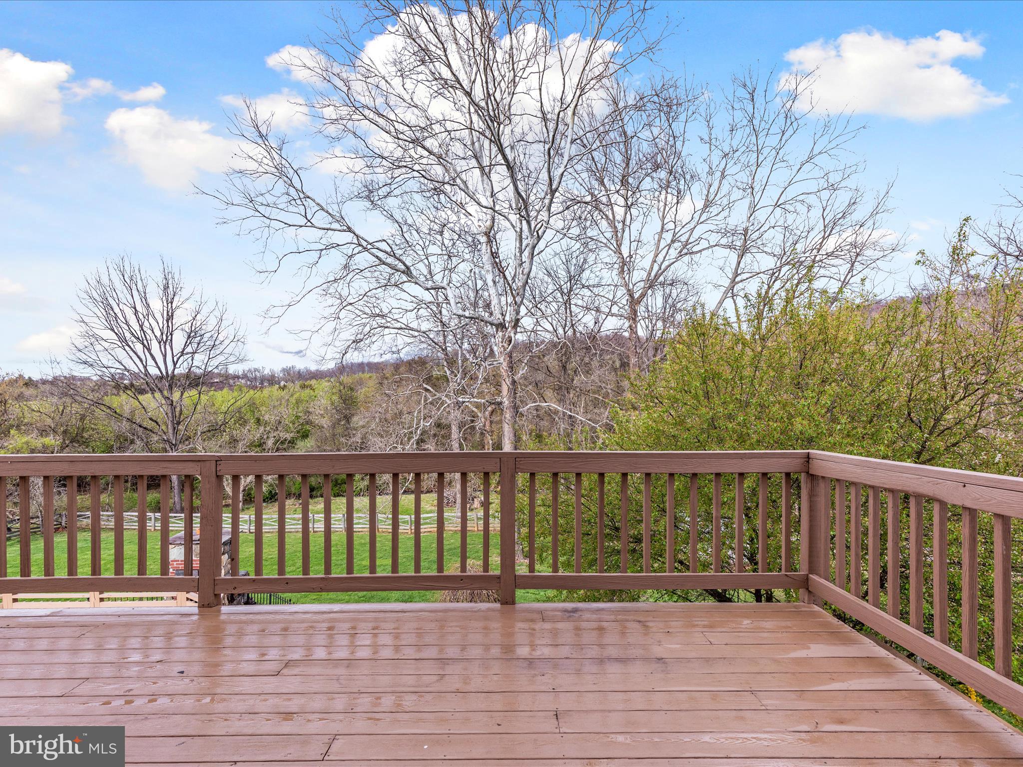 1446 Canterbury Road Front Royal, VA 22630 - Photo 20 of 58 Deck off of Family Room