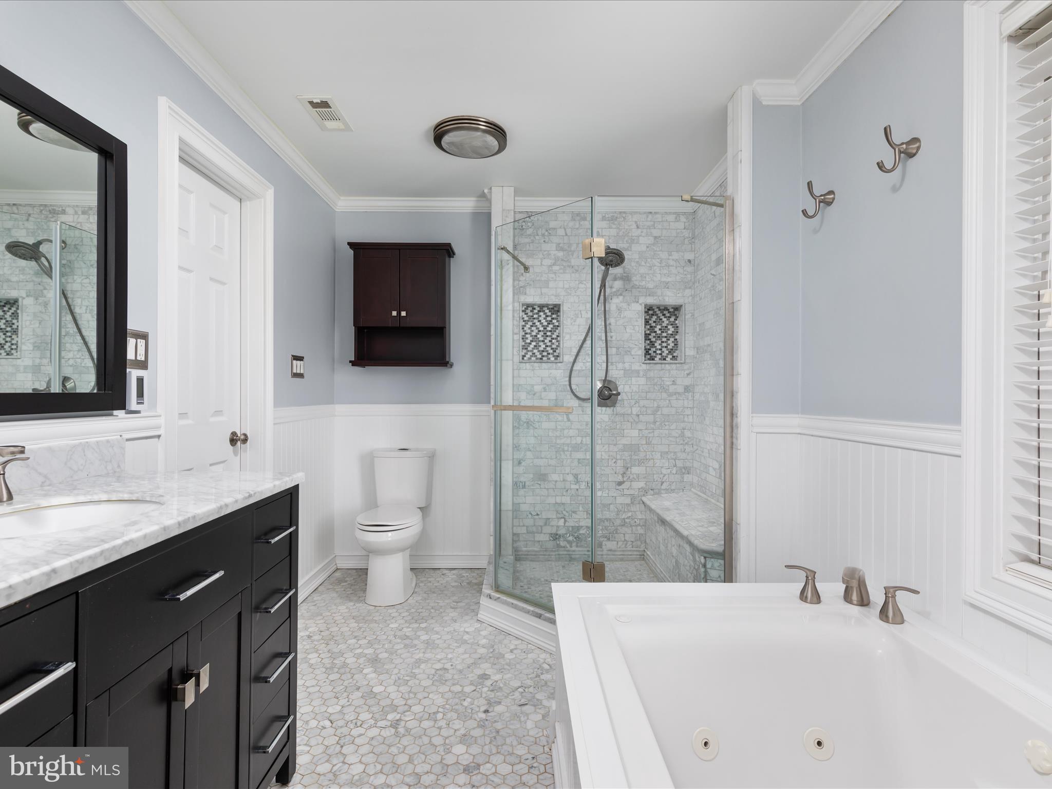 1446 Canterbury Road Front Royal, VA 22630 - Photo 25 of 58 Primary Bath with Marble Tile