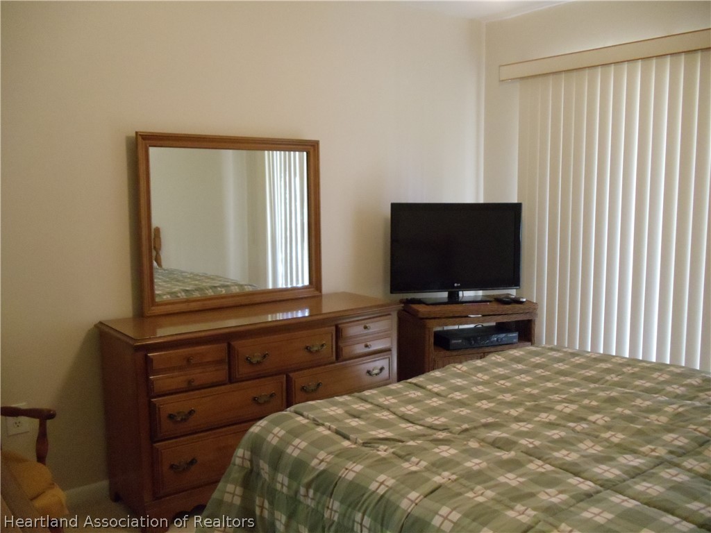 102 Loquat Road Northeast Lake Placid, FL 33852 - Photo 7 of 17 Gallery Image 7