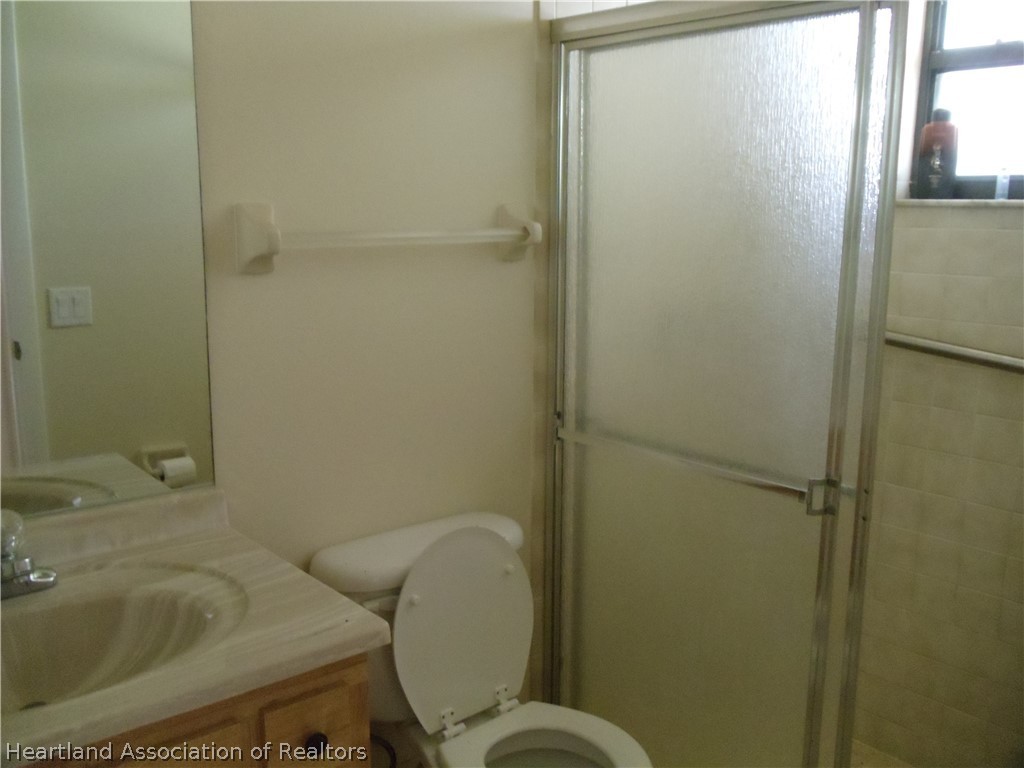 102 Loquat Road Northeast Lake Placid, FL 33852 - Photo 8 of 17 Gallery Image 8