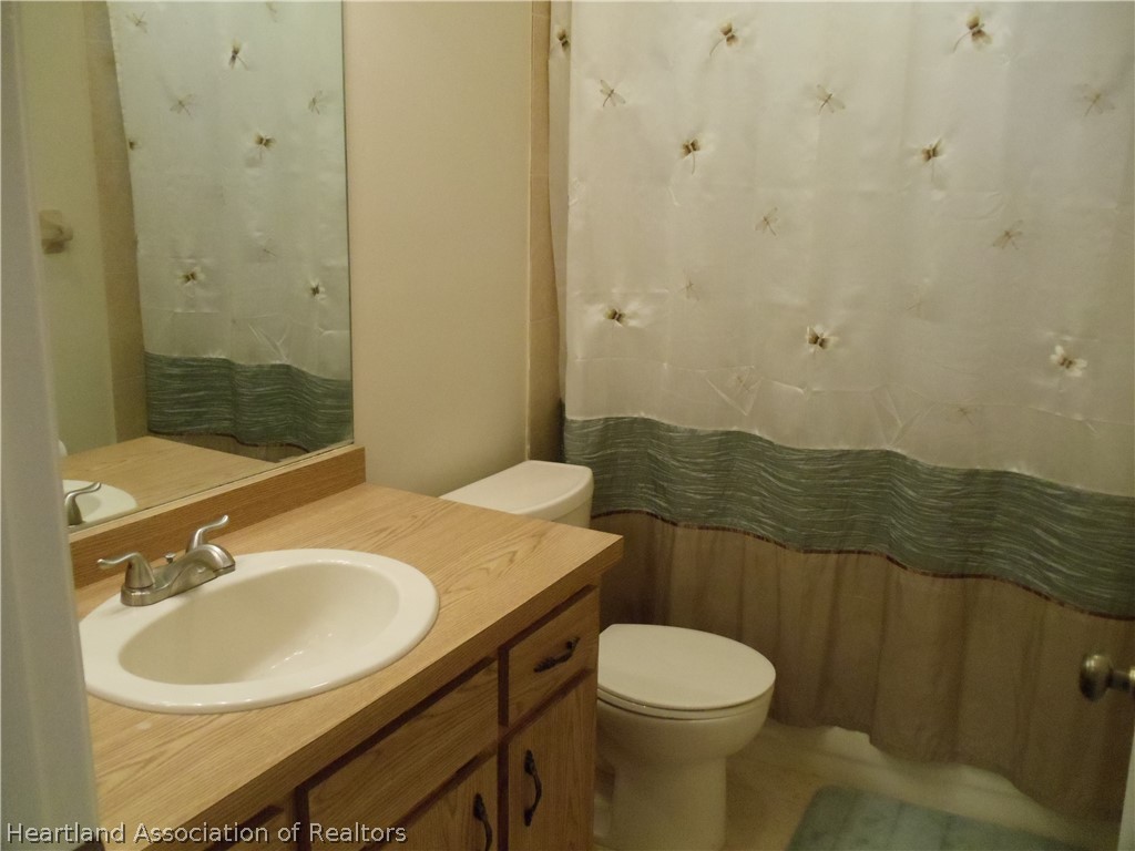 102 Loquat Road Northeast Lake Placid, FL 33852 - Photo 10 of 17 Gallery Image 10