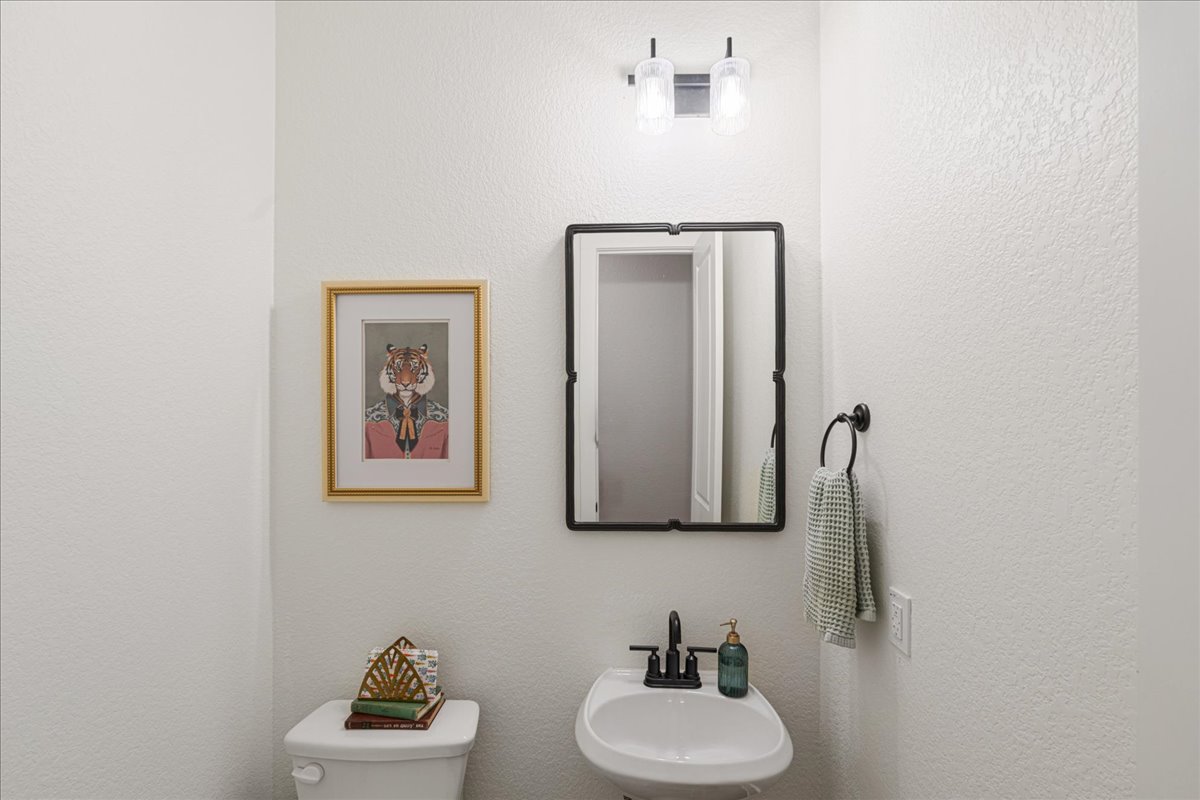 120 Shady Spg Trail Georgetown, TX 78628 - Photo 6 of 35