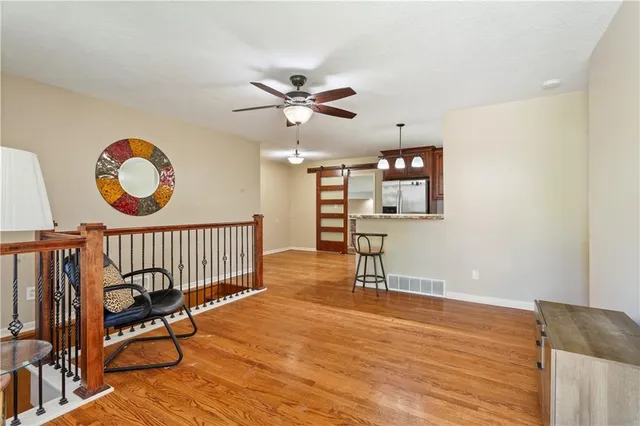 $265,000 | 804 Northwest Maynard Street, Blue Springs, MO 64015