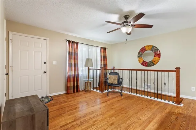 $265,000 | 804 Northwest Maynard Street, Blue Springs, MO 64015