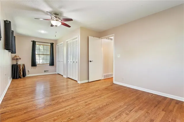 $265,000 | 804 Northwest Maynard Street, Blue Springs, MO 64015