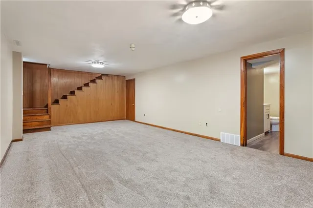 $265,000 | 804 Northwest Maynard Street, Blue Springs, MO 64015