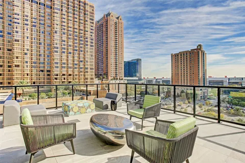 $1,549,000 | 1211 Caroline Street, Unit 1901, Houston, TX 77002