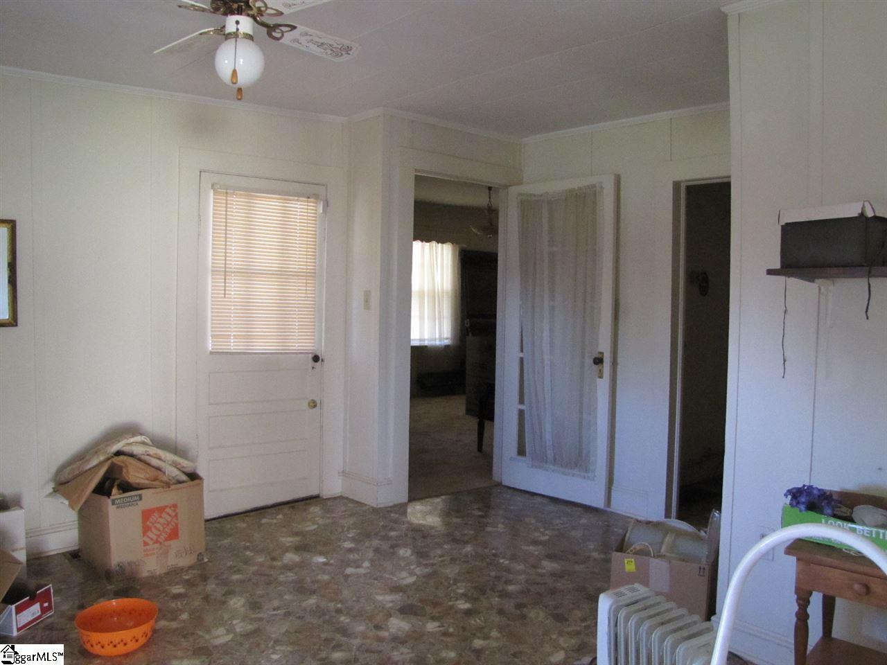 628 Sarratt School Road Cowpens, SC 29330 - Photo 14 of 26
