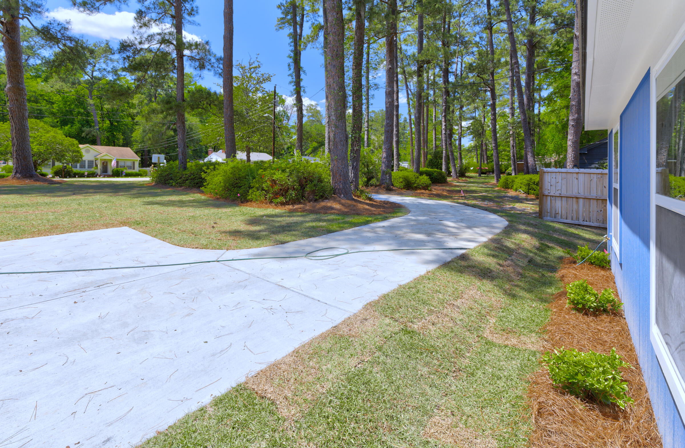 207 Woodlawn Street Walterboro, SC 29488 - Photo 5 of 41 _MG_7074_DxO_5_DxO_6_DxO_7_DxO_8_DxO_Bal