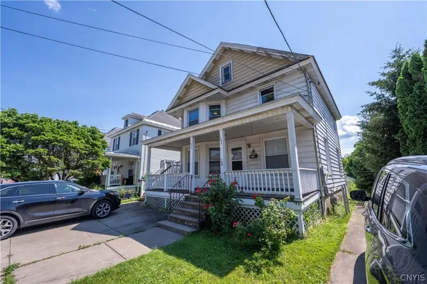 $1,000 | 124 Second Avenue, Unit 1, Herkimer, NY 13350