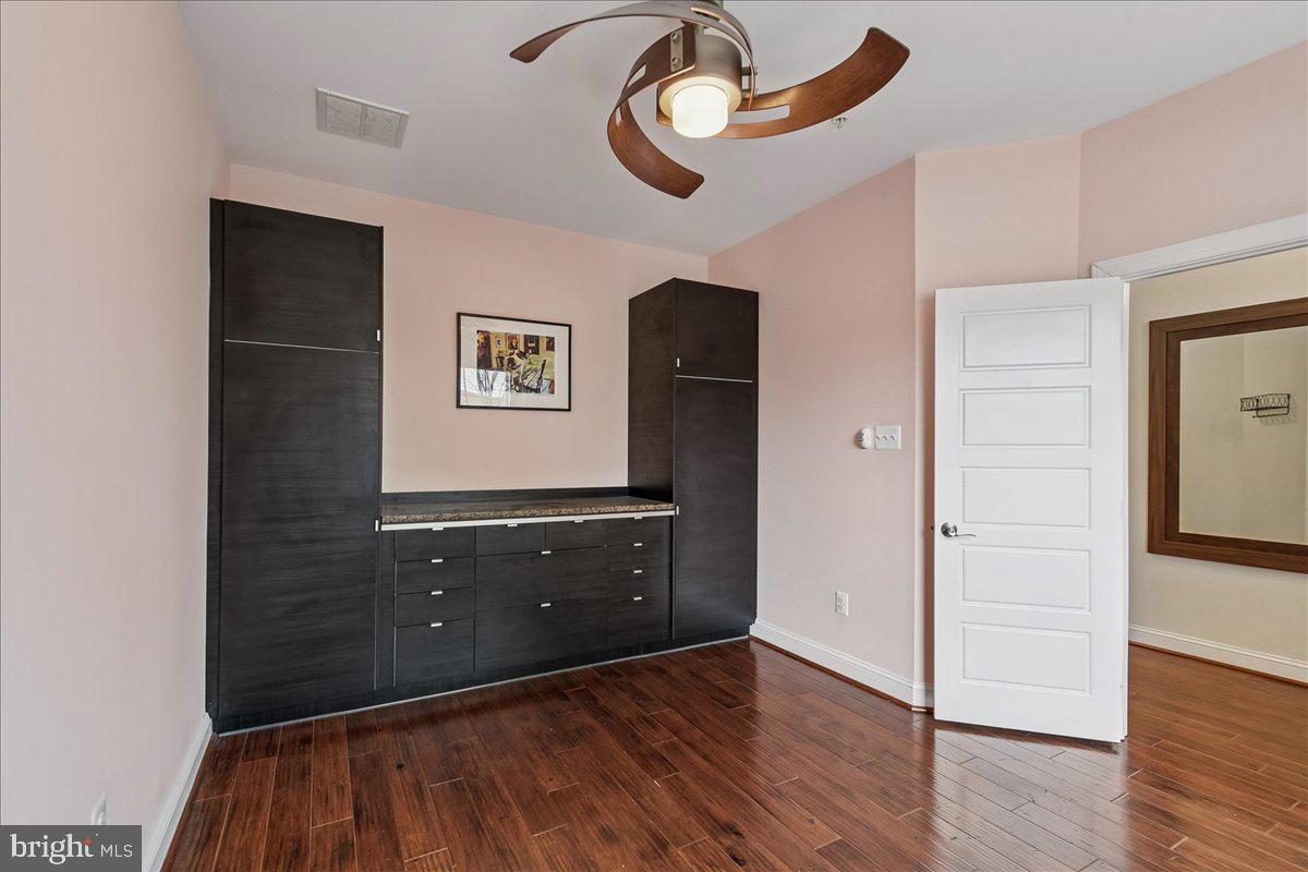 105 Meridian Lane Towson, MD 21286 - Photo 6 of 56 Den