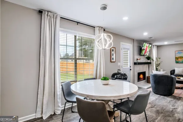 $5,950 | 8008 Clearview Circle, Riverdale, GA 30296