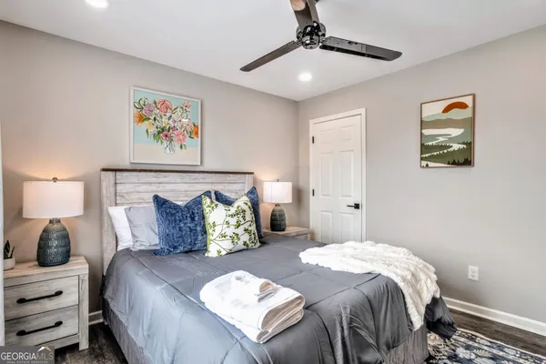 $5,950 | 8008 Clearview Circle, Riverdale, GA 30296