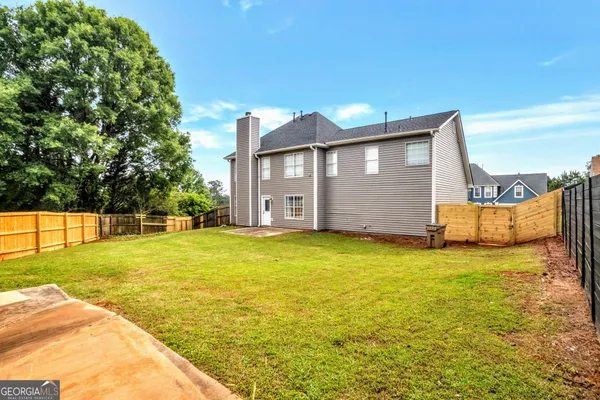 $5,950 | 8008 Clearview Circle, Riverdale, GA 30296