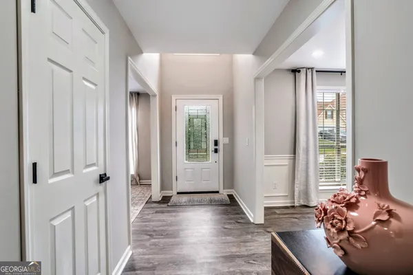 $5,950 | 8008 Clearview Circle, Riverdale, GA 30296