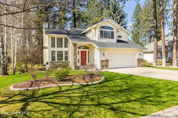 $849,000 | 900 South Riverside Harbor Drive, Post Falls, ID 83854