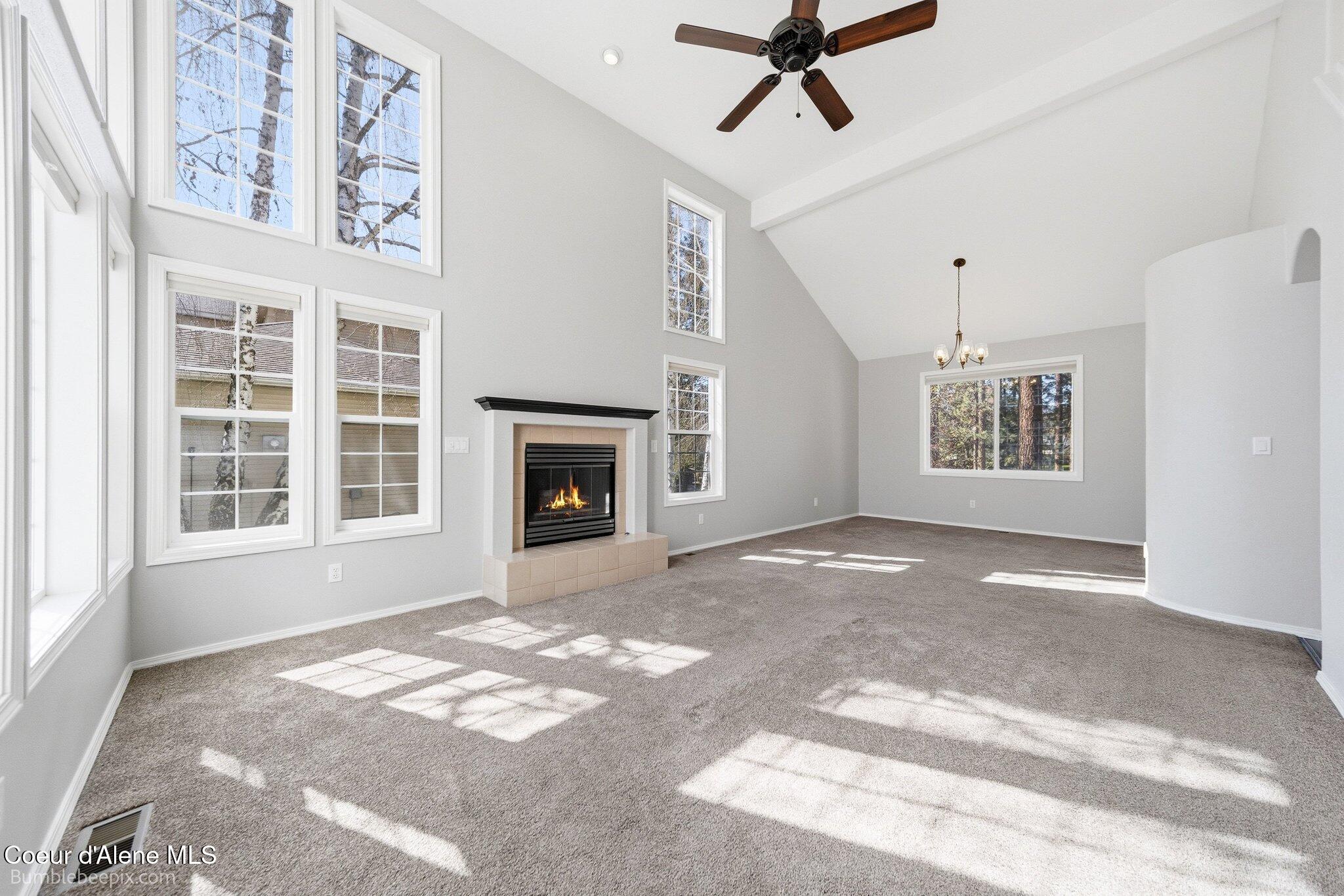 900 South Riverside Harbor Drive Post Falls, ID 83854 - Photo 2 of 54 001_bb193575-1_230