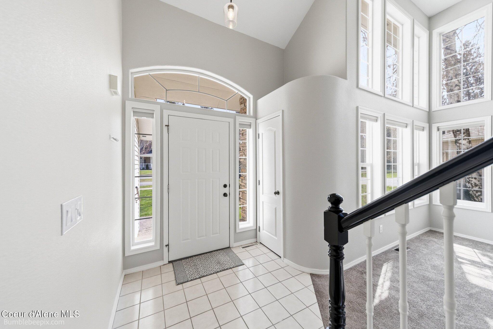 900 South Riverside Harbor Drive Post Falls, ID 83854 - Photo 37 of 54 036_bb193575-36_570