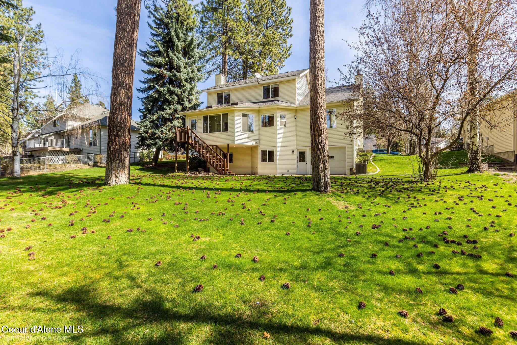 900 South Riverside Harbor Drive Post Falls, ID 83854 - Photo 38 of 54 037_bb193575-37_965