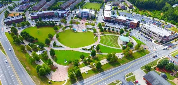 $589,900 | 322 Suwanee Avenue Northwest, Suwanee, GA 30024