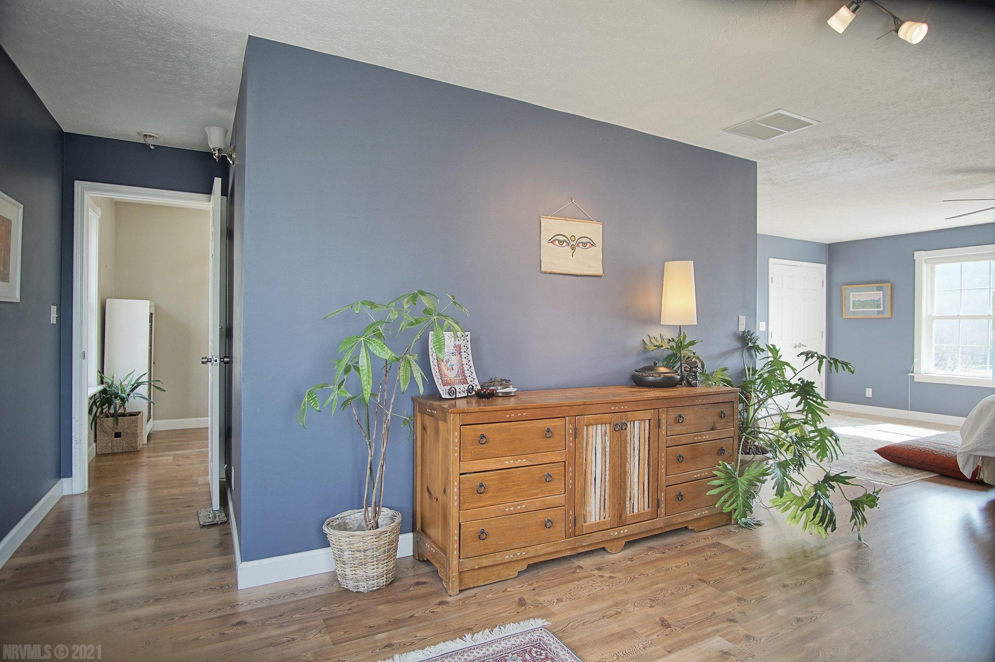 200 Ridge Line Drive Newport, VA 24128 - Photo 28 of 77 Gallery Image 28