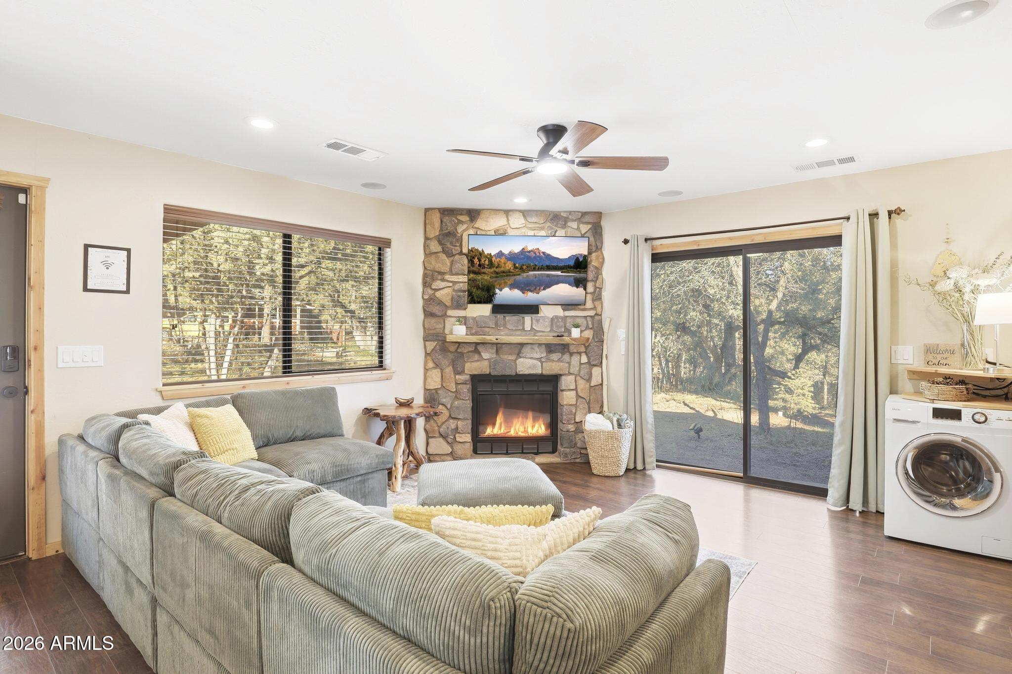 4023 Pine Road Pine, AZ 85544 - Photo 5 of 22