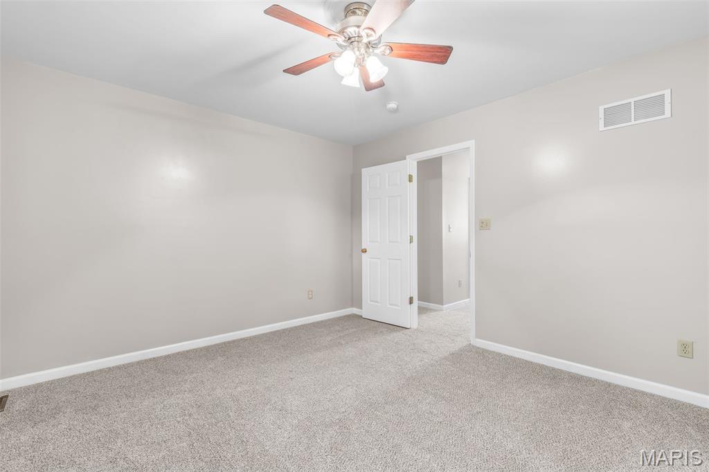 200 Romaine Spring View Fenton, MO 63026 - Photo 35 of 75