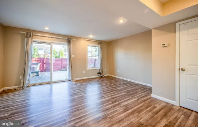 $2,600 | 1412 Cottonwood Court, Woodbridge, VA 22191