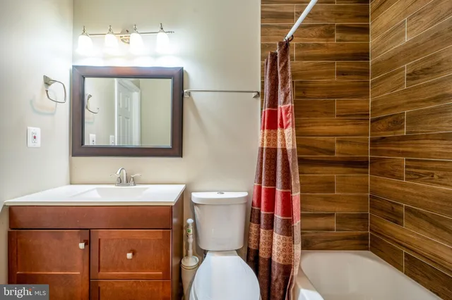 $2,600 | 1412 Cottonwood Court, Woodbridge, VA 22191