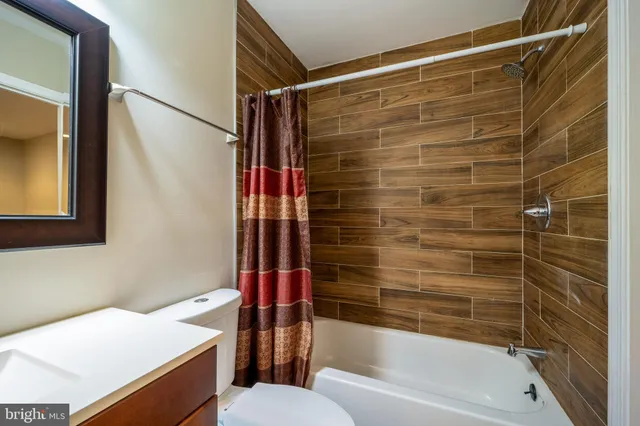 $2,600 | 1412 Cottonwood Court, Woodbridge, VA 22191