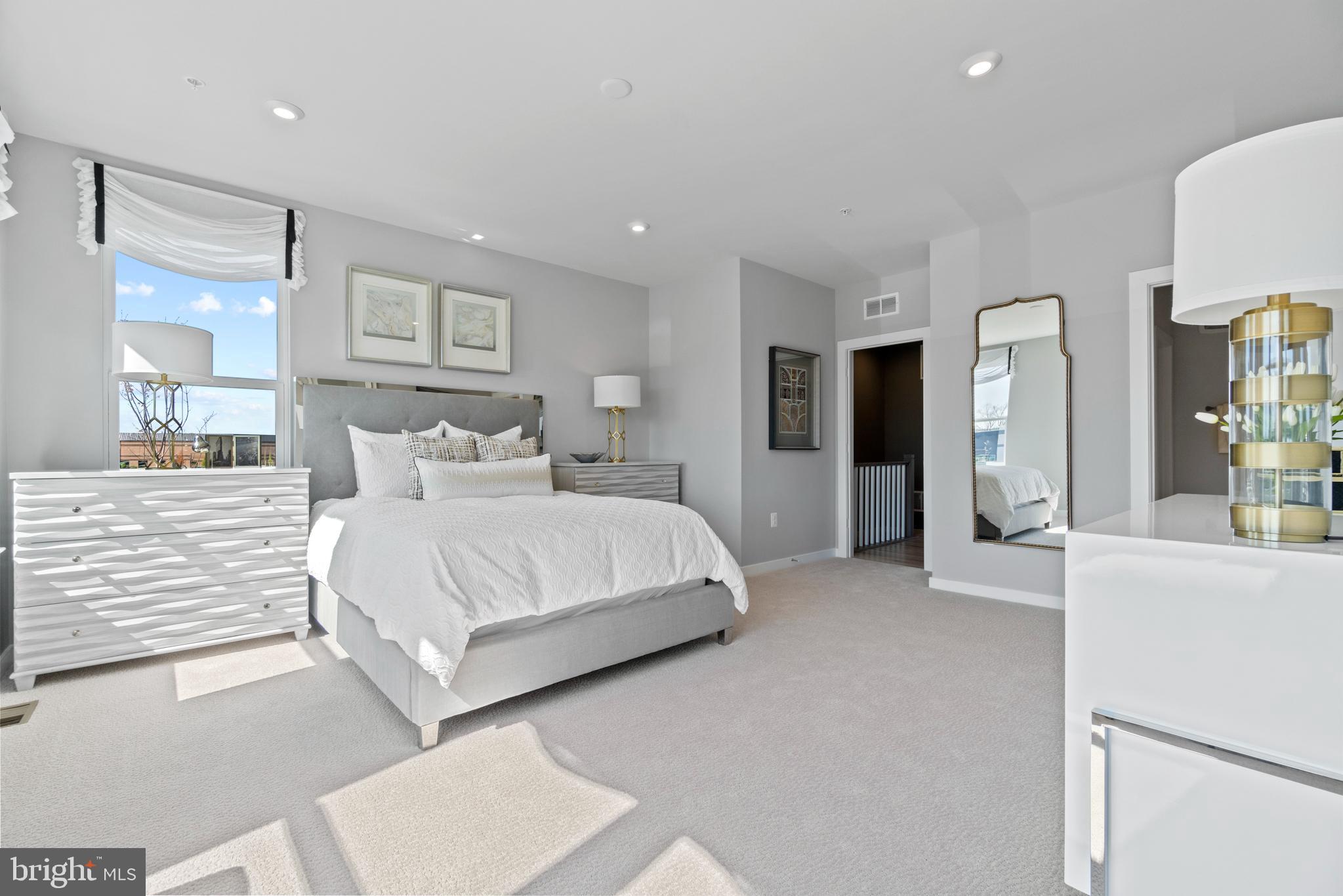 20276 Newfoundland Square Ashburn, VA 20147 - Photo 17 of 40