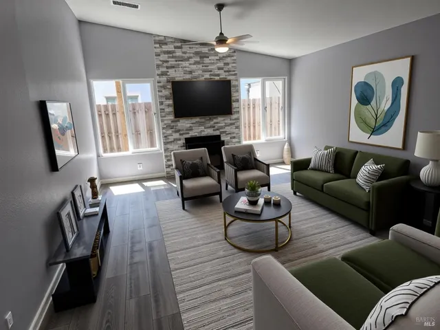 $554,000 | 488 Edwin Drive, Vacaville, CA 95687