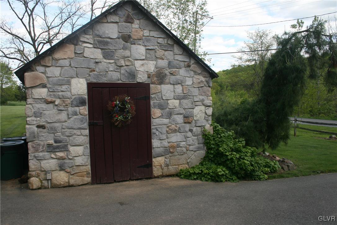 2497 Easton Road Hellertown, PA 18055 - Photo 15 of 49 Gallery Image 15