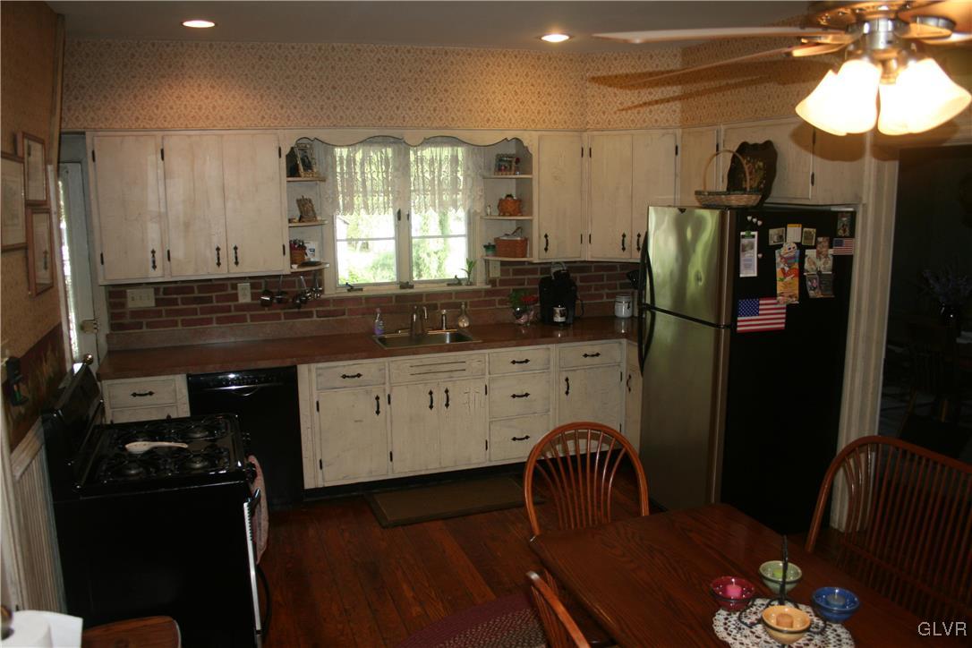 2497 Easton Road Hellertown, PA 18055 - Photo 26 of 49 Gallery Image 26