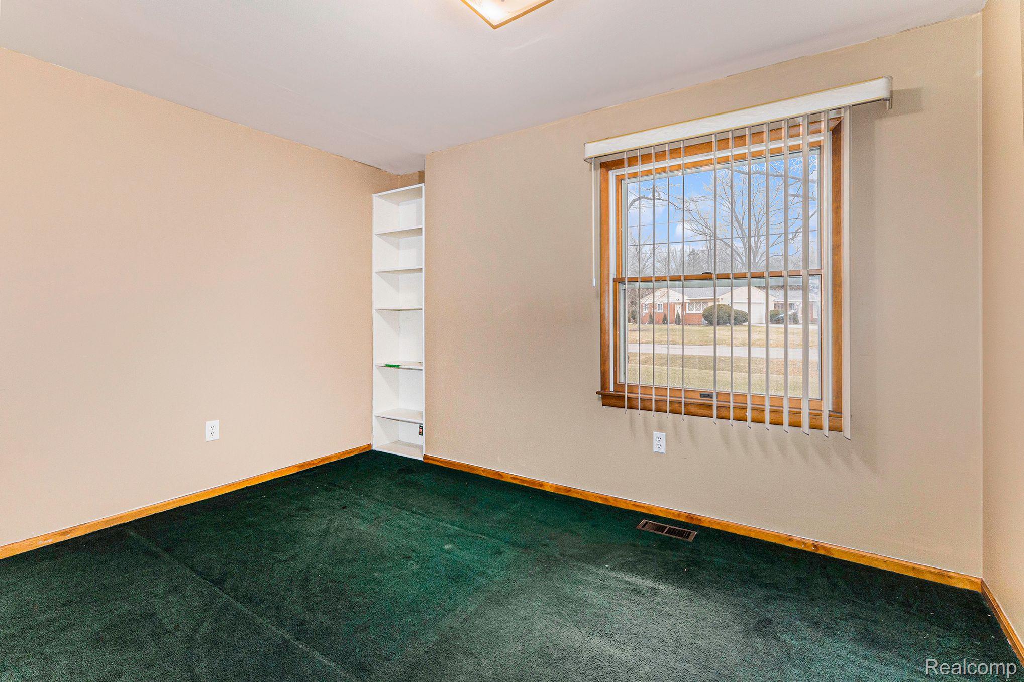28090 Ridgebrook Road Farmington, MI 48334 - Photo 20 of 30 Bedroom Three