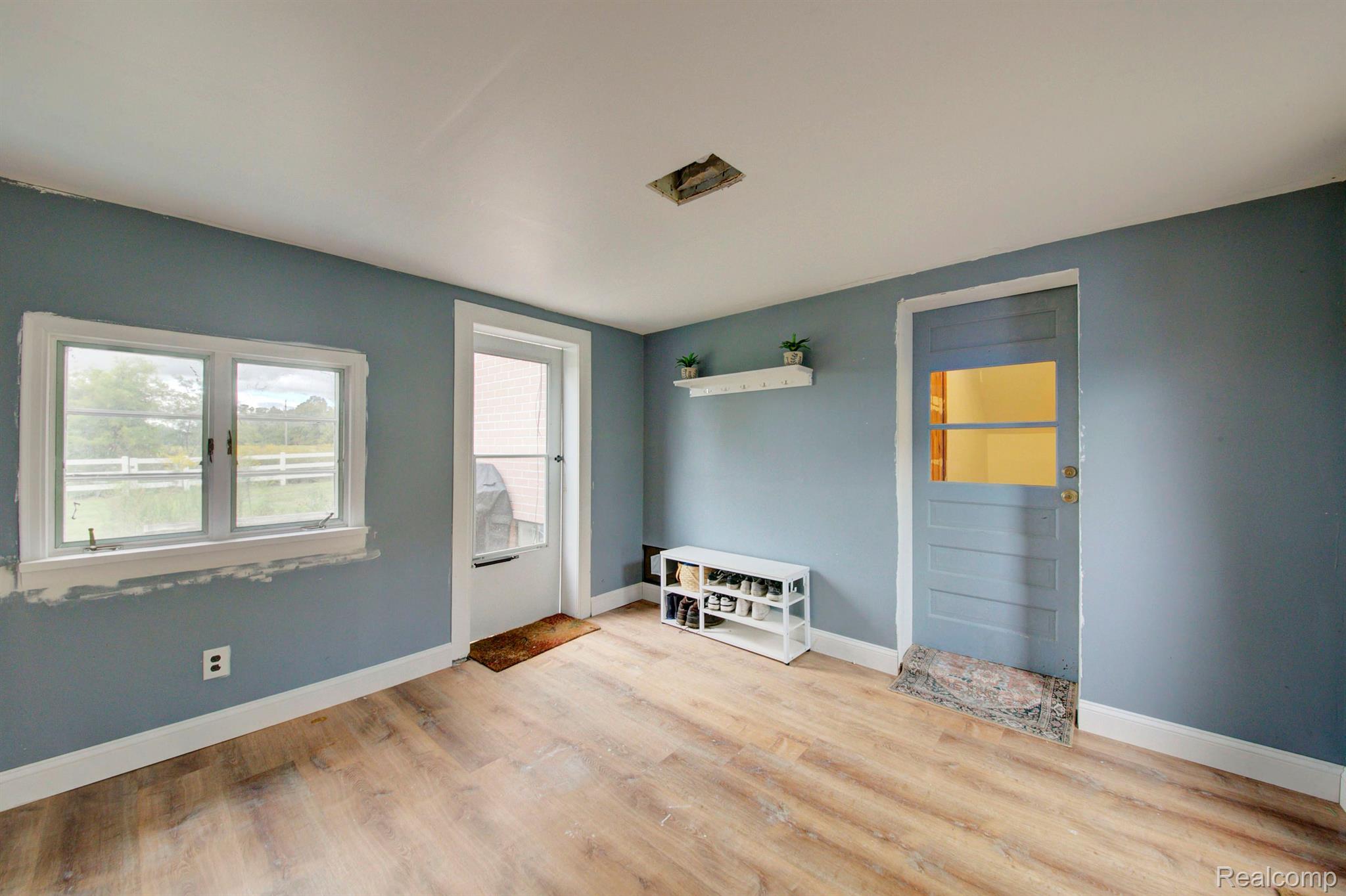 9015 Argentine Road Linden, MI 48451 - Photo 38 of 43 Gallery Image 38