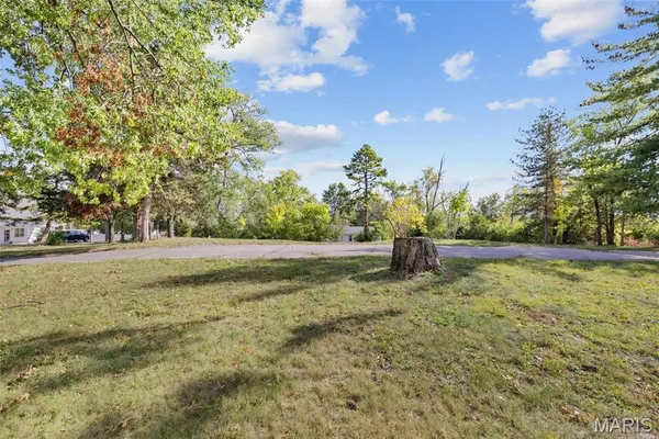 $249,000 | 638 Jeffco Boulevard, Arnold, MO 63010