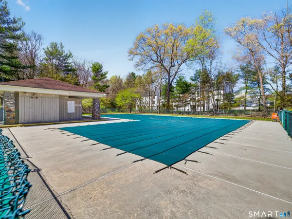 $199,900 | 138 Sheraton Lane, Unit 138, Norwich, CT 06360