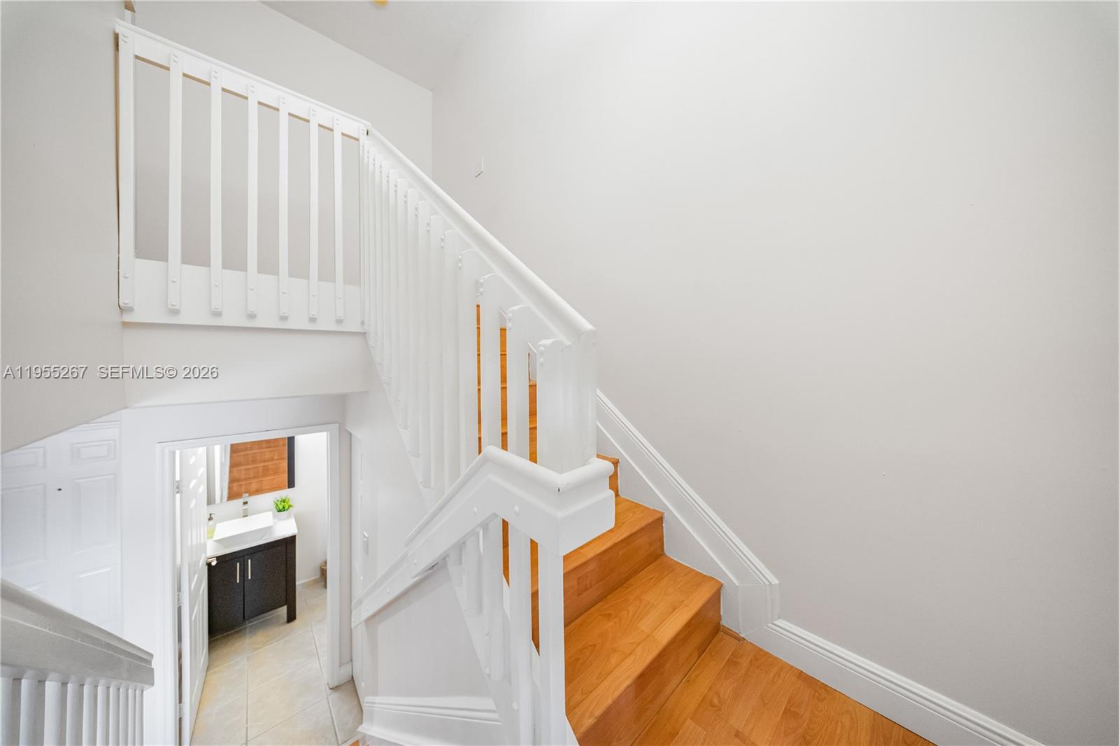 16514 Southwest 68th Terrace Miami, FL 33193 - Photo 11 of 25