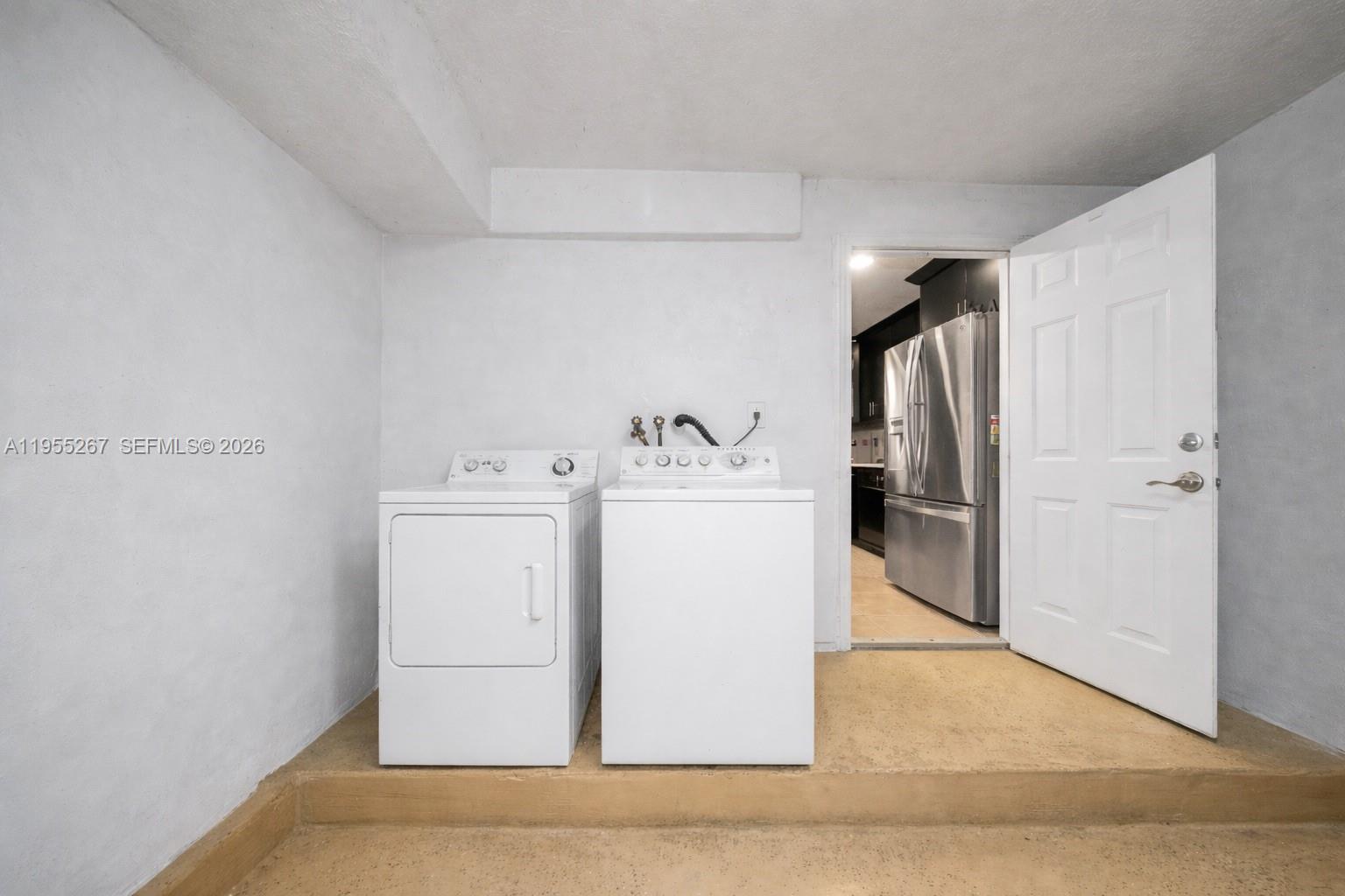 16514 Southwest 68th Terrace Miami, FL 33193 - Photo 20 of 25