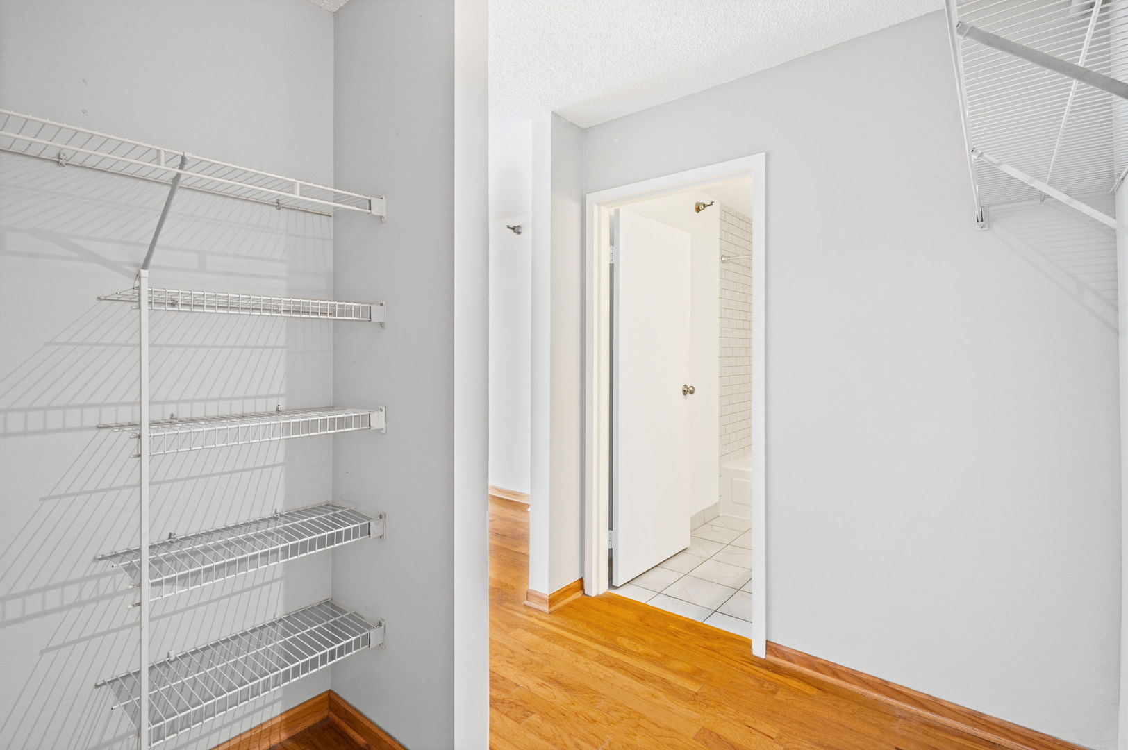 111 West Maple Street, Unit 1807 Chicago, IL 60610 - Photo 20 of 36