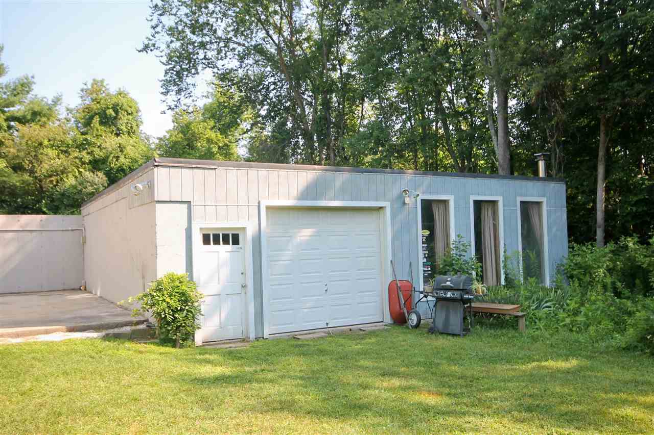 121 Adams Road Londonderry, NH 03053 - Photo 5 of 40