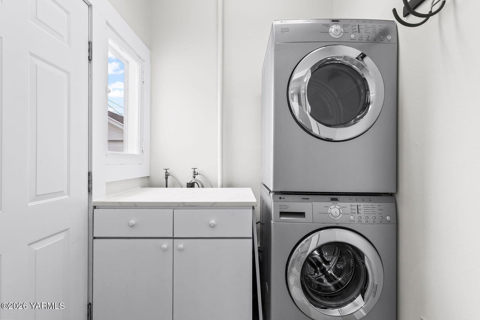 2904 Summitview Avenue Yakima, WA 98902 - Photo 16 of 39 2904 Summitview Ave039