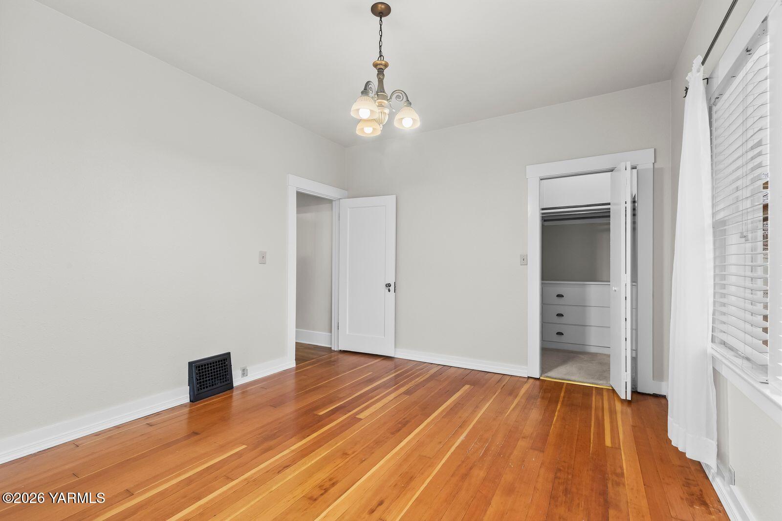 2904 Summitview Avenue Yakima, WA 98902 - Photo 20 of 39 2904 Summitview Ave019