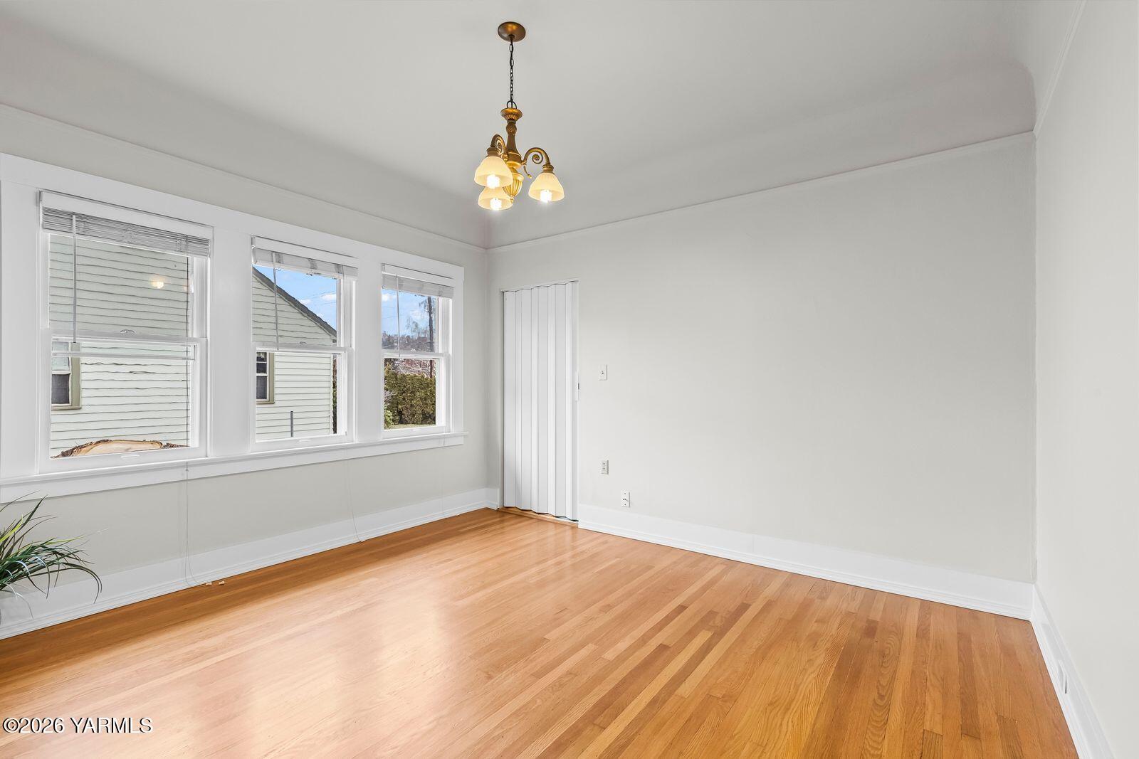 2904 Summitview Avenue Yakima, WA 98902 - Photo 23 of 39 2904 Summitview Ave022