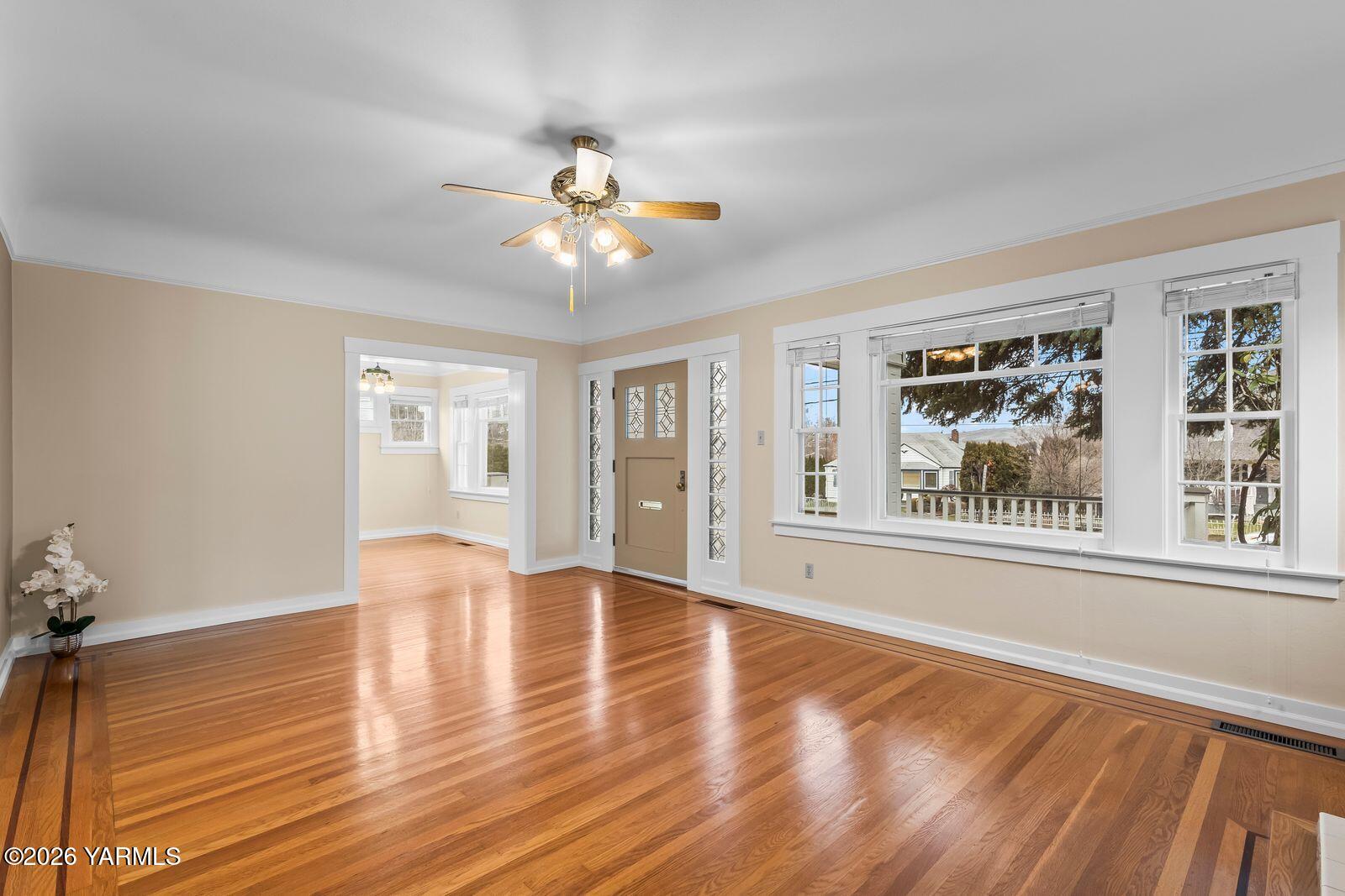 2904 Summitview Avenue Yakima, WA 98902 - Photo 7 of 39 2904 Summitview Ave007