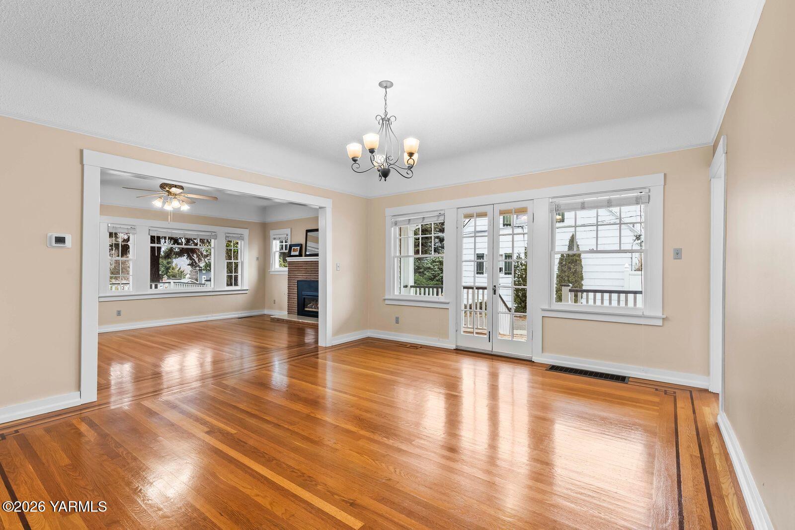 2904 Summitview Avenue Yakima, WA 98902 - Photo 10 of 39 2904 Summitview Ave010